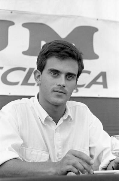 Manuel Valls à l'Université d'été des jeunes rocardiens en 1985