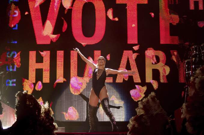 Les habitants de Miami voteront-ils pour Hillary Clinton grâce au soutien de J.Lo ? Réponse très bientôt. 