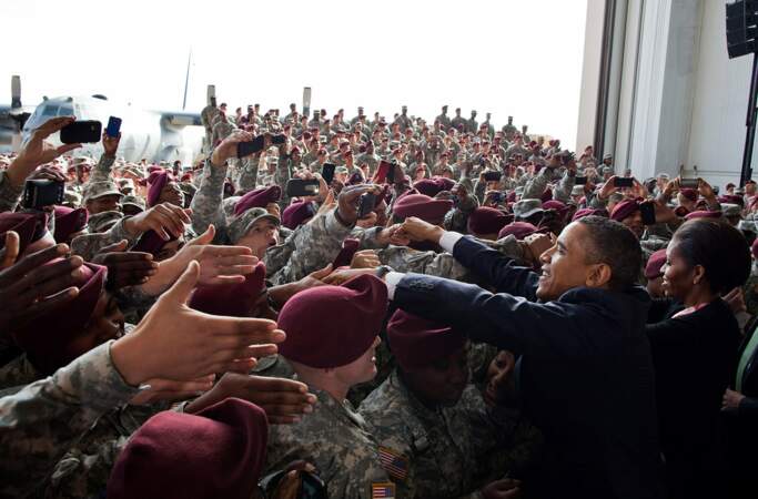 En décembre 2011, Barack Obama salue les soldats de retour d'Irak après la fin de la guerre