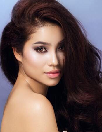 Voici la ravissante Miss Vietnam, Huong Pham