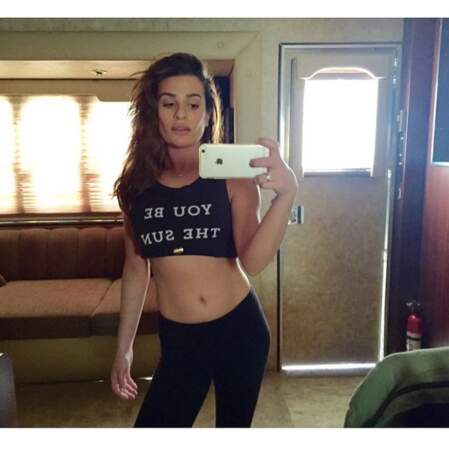 Lea Michele exhibe fièrement son corps d'athlète 