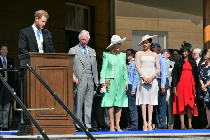 Aux côtés de Camilla et du prince héritier, ils sont apparus rayonnants devant le parterre d'invités prestigieux