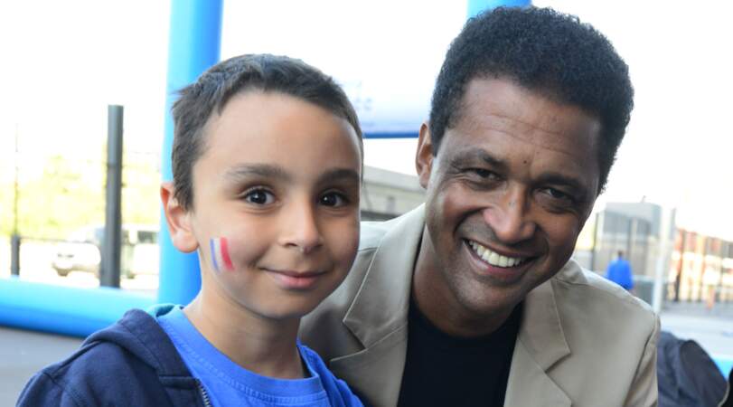 Valdo, légende du PSG, est venu passer l'après-midi avec les enfants
