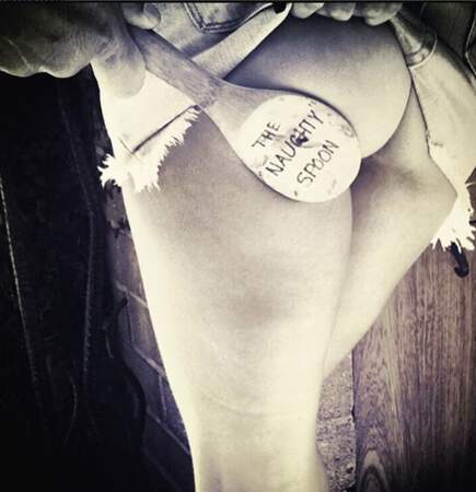 Quand Heidi Klum poste une photo de fessée déculottée sur Instagram, les internautes s'enflamment !