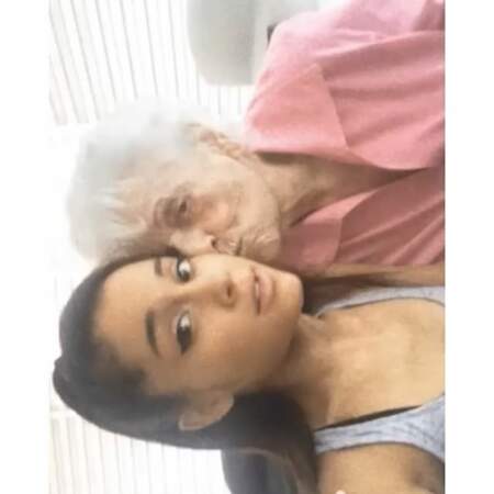 Ariana Grande vous présente la Grande-Mère !