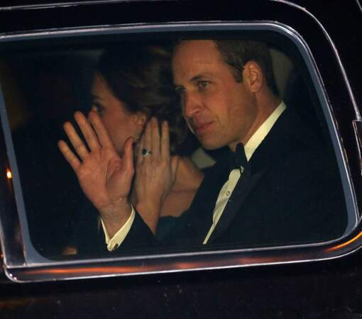 Kate Middleton et le prince William en voiture 