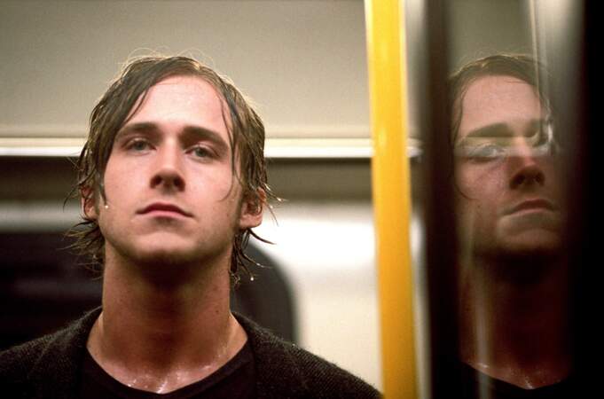 Pendant ce temps, Ryan Gosling se lance dans le thriller avec Ewan McGregor et Naomi Watts dans Stay (2006)