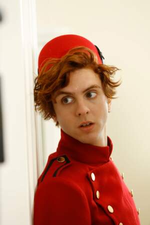 Le jeune Thomas Solivérès revêt la fameuse tenue rouge de Spirou dans le film