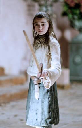 Dans la saison 1 de Game of Thrones, le public a découvert Arya et l'actrice Maisie Williams 