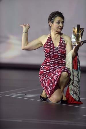 Catherine Ringer a pris la pose avec le trophée de Rachid Taha