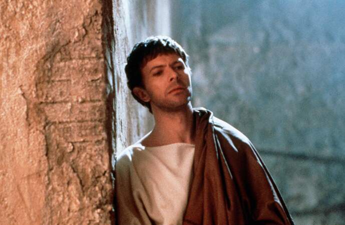 Il revêt l'étoffe de Ponce Pilate dans La dernière tentation du Christ (1988)