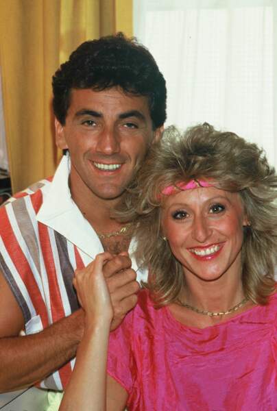 Dans les années 80, Peter et Sloane est un duo fringant qui semblent sortir d'un match de tennis. 