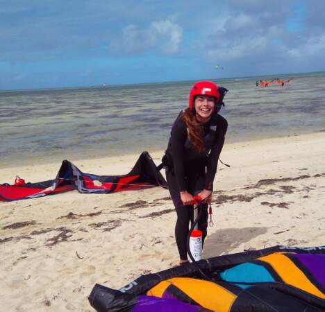 Marine Lorphelin s'essayait au kitesurf. 