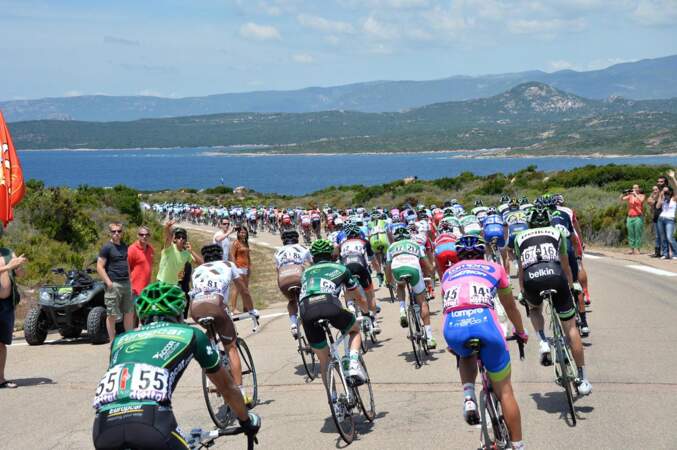 Entre Porto-Vecchio et Bastia samedi, les coureurs ont pu profiter du beau temps