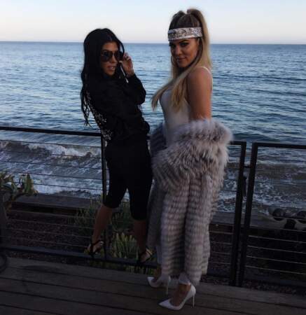 Un conseil : on évite la tenue de Khloé Kardashian, pas hyper-pratique. 