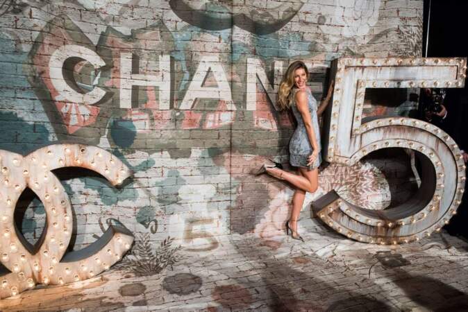 2014 : Gisele devient l'égérie du parfum N°5 de Chanel