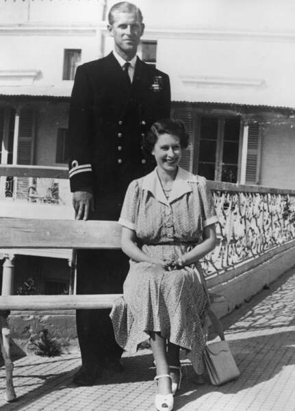 Philip est en poste à Malte jusqu'en 1950, la princesse - qui n'est pas encore reine - le suit