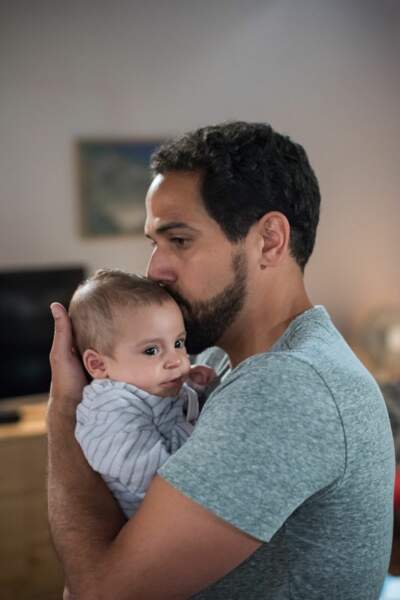 La capitaine Karim Saeed est aussi un père attentionné… et très seul