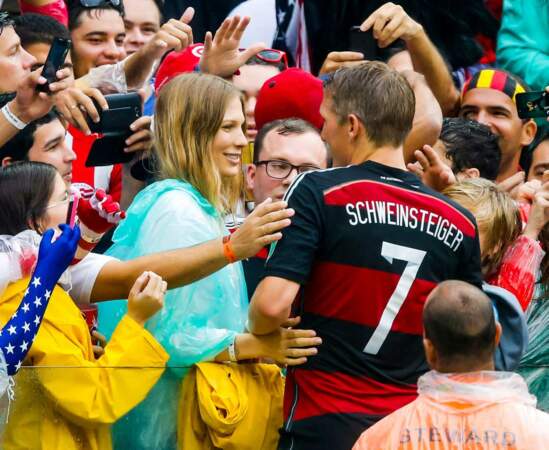 La compagne du milieu allemand Bastian Schweinsteiger...