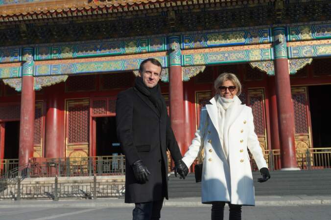 En début d'année 2018, elle accompagne son mari lors d'un voyage officiel en Chine...