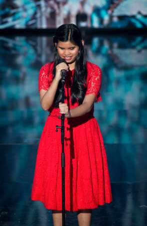 La chanteuse philippine Aliènette a tant ému le jury