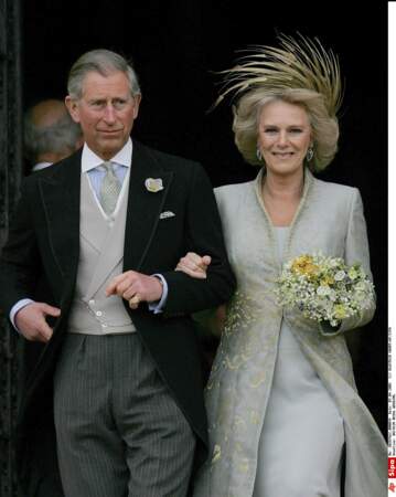 Le 9 avril 2005, Charles épouse (enfin!) Camilla Parker Bowles qu'il n'a jamais cessé d'aimer