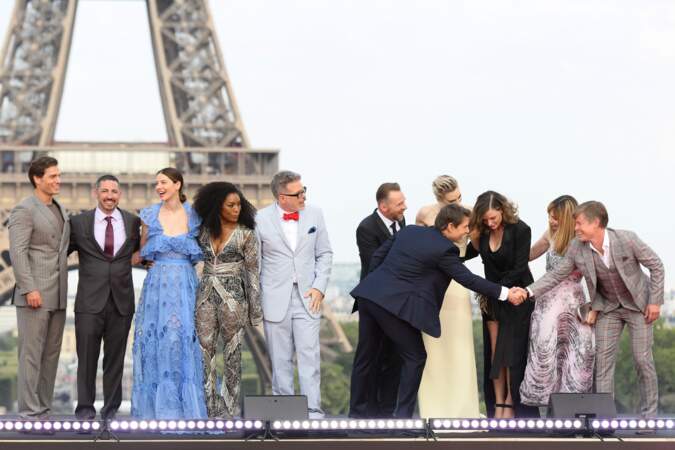 L'ensemble du casting de Mission Impossible au Trocadéro