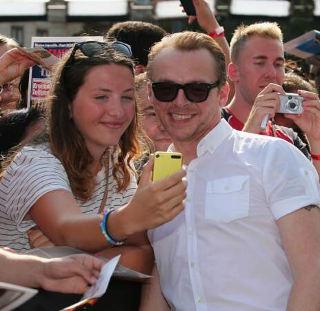 Petit selfie avec Simon Pegg histoire de frimer sur Facebook…