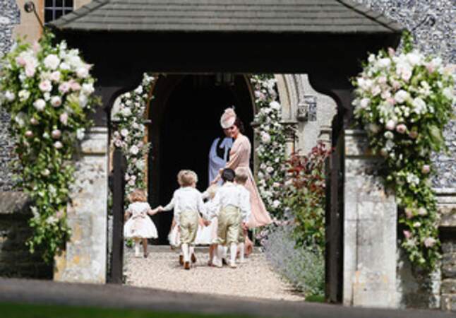 La duchesse de Cambridge et les garçons et demoiselles d'honneur du "mariage de l'année"