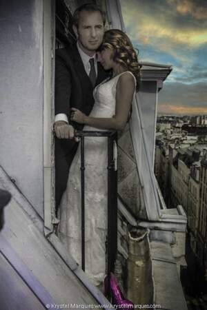 Jean-Philippe Doux et sa femme habillés pour le calendrier "Déshabillez-moi" 2014