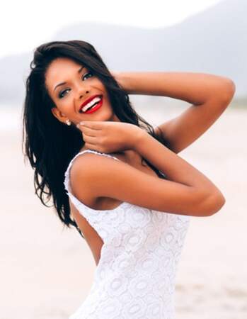 Whitney Shikongo est Miss Angola
