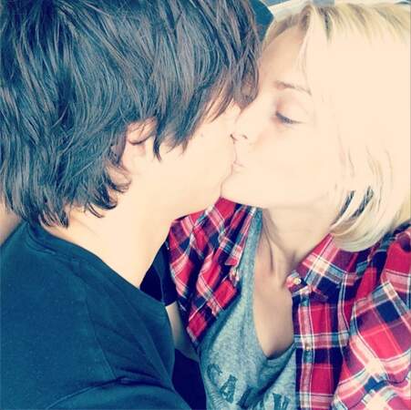 Qu'elle embrasse goulument sur Instagram