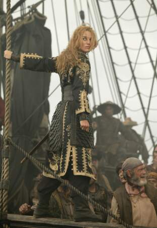 Pirates des Caraïbes 3, jusqu'au bout du monde (2007) : Keira Knightley en femme pirate sexy