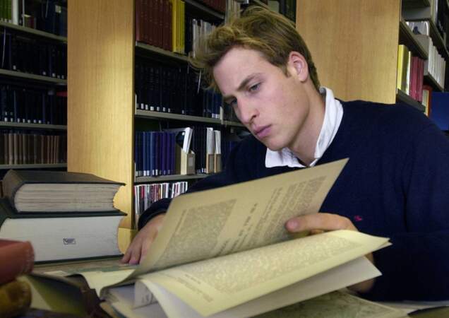 Le Prince William à l'université de St Andrews en 2004. Il est alors âgé de 22 ans et y rencontre sa future épouse.