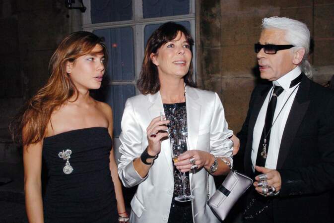 Charlotte Casiraghi en compagnie de Caroline de Monaco et de Karl Lagerfeld