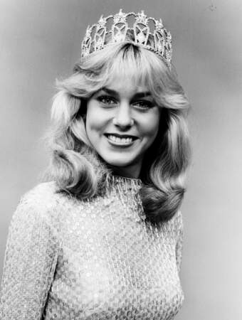 Le saviez-vous ? Avant d'intégrer le show, elle a été élu Miss USA puis Miss Univers en 1980 !