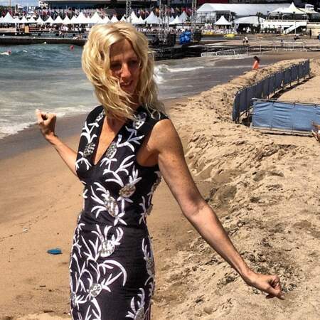 Sandrine Kiberlain, divine sur la plage