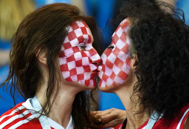 Les Croates pleines d'affection réciproque