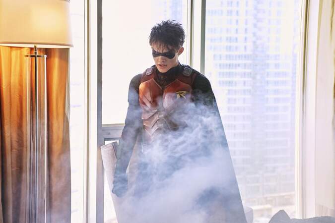 Depuis le départ de Dick Grayson, Batman a trouvé un nouveau Robin en la personne de Jason Todd…