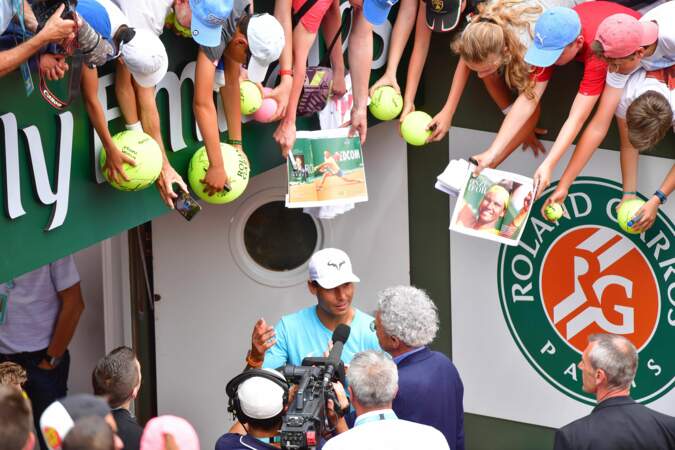 Médias, fans... Rafael Nadal ne sait plus où donner de la tête