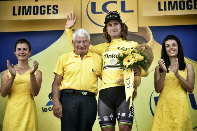 Peter Sagan a mis son plus beau cycliste pour être assorti à Raymond Poulidor
