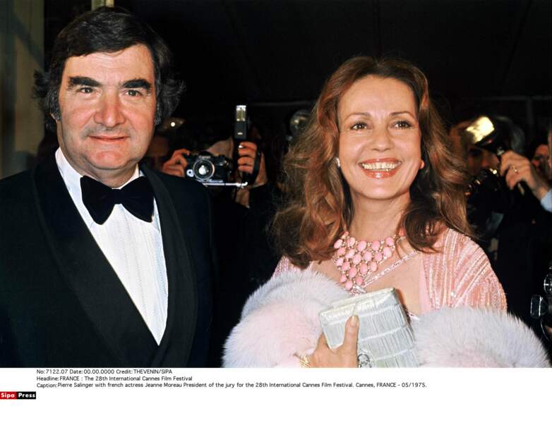 Jeanne Moreau et Cannes, c'est une longue histoire: elle est présidente du jury du Festival de Cannes 1975