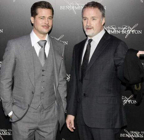 Le réalisateur de Fight Club, c'est lui ! David Fincher a collaboré avec Brad Pitt pour 3 films mythiques. 