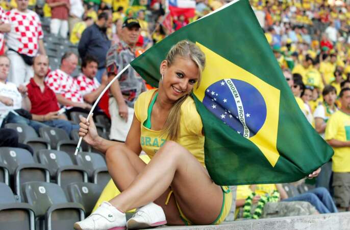 Une charmante supportrice du Brésil 