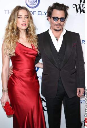 Amber Heard et Johnny Depp se rencontrent sur le tournage de Rhum Express en 2012