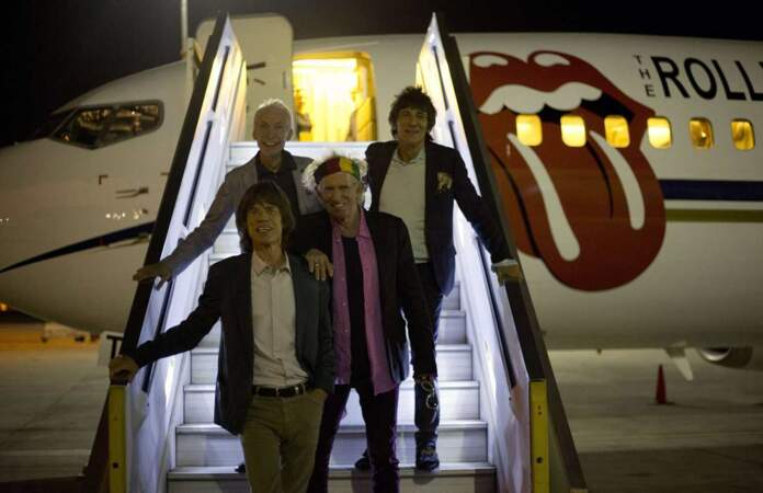 Les Rolling Stones à la sortie de leur avion en Israël le 2 juin 2014