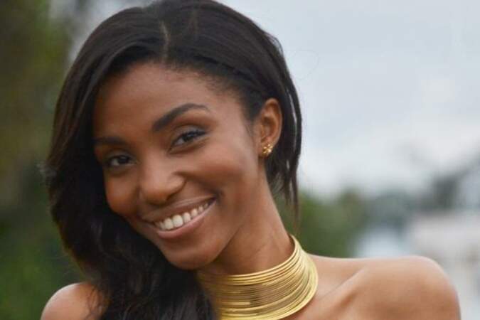 Miss Cameroun - Denise Valerie Ayena | Il est hyper long son cou !