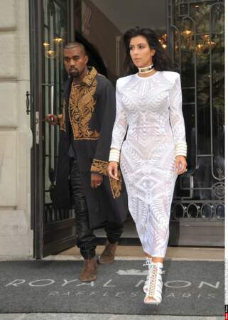 Kim Kardashian et Kanye West sortent du Royal Monceau