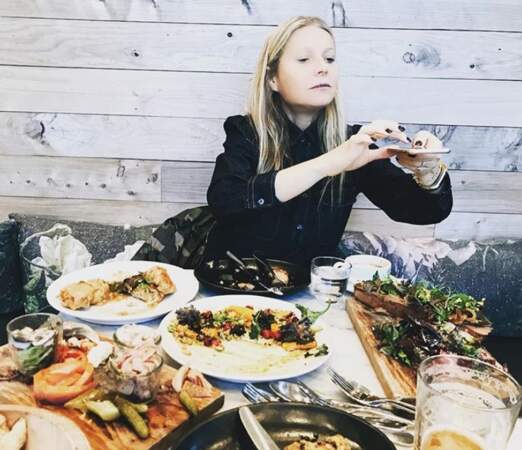 Gwyneth Paltrow est une femme comme les autres : ses plats sont froids, la faute à Instagram.