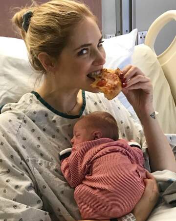 ...sont les heureux parents d'un petit Leon, depuis le 19 mars 2018. L'effort ouvre l'appétit, Chiara...